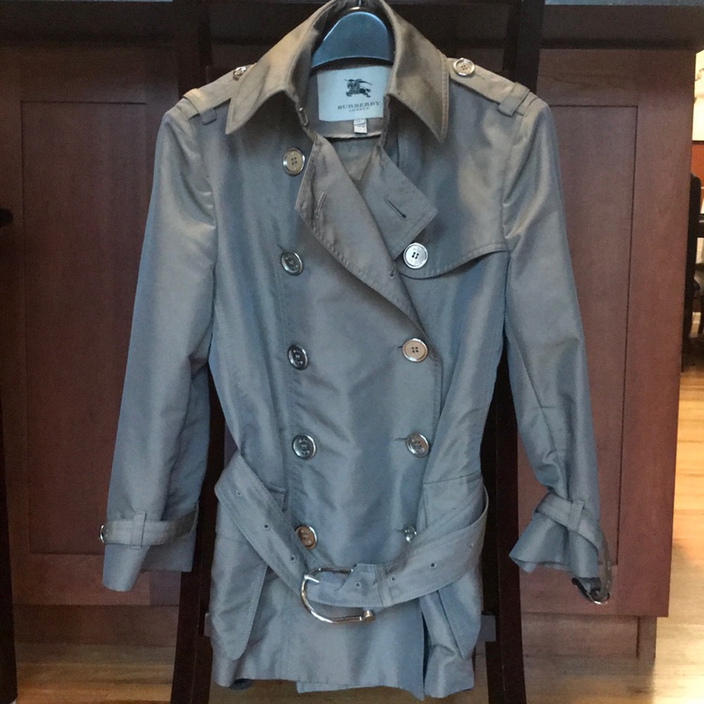 Burberry brown gold trench 8 medium